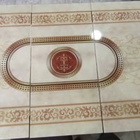 ميز طعام • ٦ كراسي • نظيف