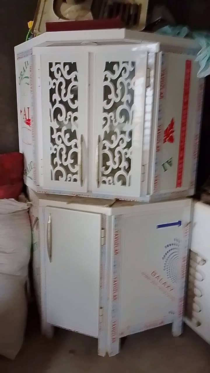 سلام عليكم غراض للبيع بسعر مناسب للاستفسار اكثر واتساب ***********
