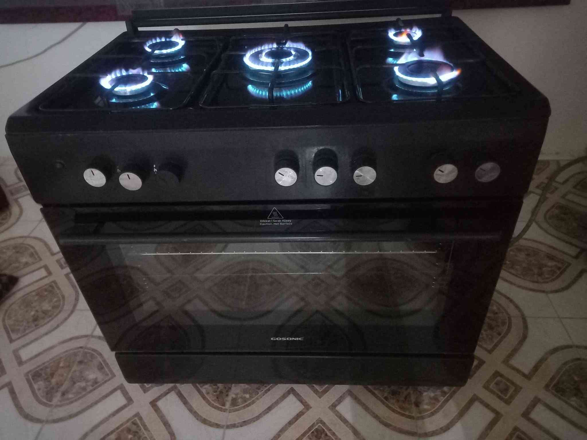طباخ جوسونيك للبيع شرط الشغل السعر ١٢٥ ألف العنوان موصل حي الصدام بعد السيطرة عالشارع العام طريق بعشيقه *********** *********** يوجد توصيل داخل الموصل أجره عالمشتري موصل, نينوى

