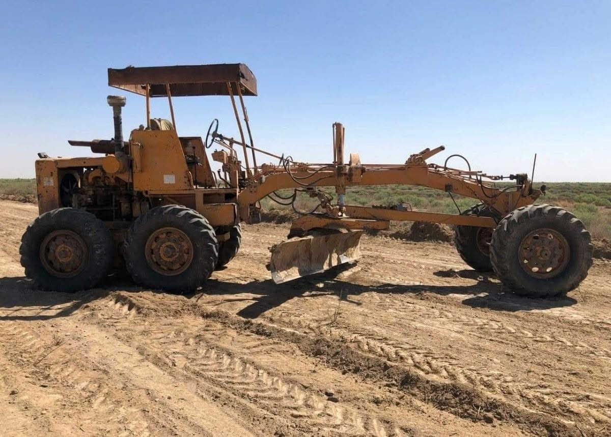 سلام عليكم للبيع كوماتسو 37 موديل 82 رقم كربلاء المقدسة تحويل مباشر مكينه جاهزه ***********
