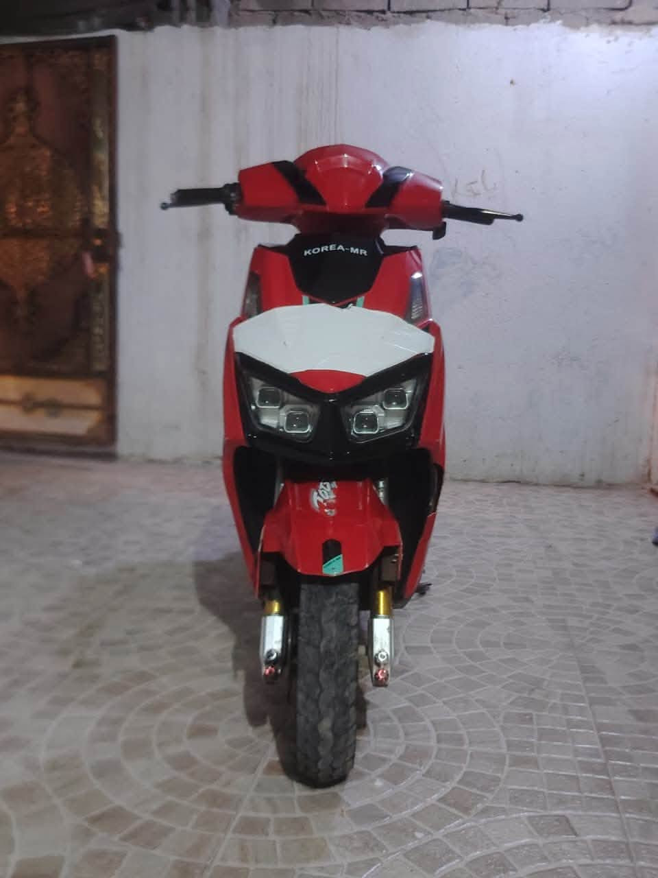 شحن سكنس مكفوله مامفتوح برغي بيها دراجه جديده السعر 700 وبيها مجال عنوان البصره رقم الهاتف *********** فقط واتساب

