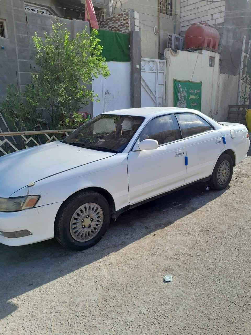 سياره مارك نفخ موديل 93 مكفوله من نقل الجثه والكص رقم انكليزي  البصره سنويه 2028 تخم تايرات  بطاريه جديده تبريد شغال  . البصره المعقل الكندي  
***********
