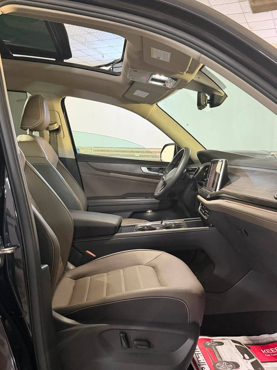 Volkswagen Atlas sel 2024 🔥

حجم المحرك 4 سلندر  
فول موصفات للاخير
٧ راكب
وارد امريكي 
ضر سيارة جاملخ بونت سبوغ بدون ارباك 
بدون دواخل
المواصفات  :
بانروما 
داتاشو 
4mation دبل اکسل
بصمة تشغيل
بصمة أبواب
تشغيل عن بعد (Remote Start)
صندوق شفط كهربائي 
رادار أمامي (تحديد مسار)
رادار جانبي (نقاط عمياء
رادار خلفي (تحذير من الاصطدام)
سستم سماعات FENDER
تحكم وضعيات القيادة Drive Modes 
تبريد مركزي لمس
كشنات جلد+تدفئة تبريد مشاج
هاند بريك بصمة
Android Auto 
Apple Car Play 
مانع انزلاق+ABS
شاشة كبيرة لمس
حساسات خلفية+ كاميرا 
تحكمات استيرن
اوتو ستارت Auto start 
اوتو ستوب Auto Stop 
وبقية المواصفات المعروفة

العنوان اربيل 
كاتي بدون اوقام تترقم شمالي فقط
للاتصال استفسار واتس اب

***********
