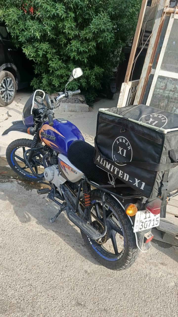 بوكسر مرقمه 
بوكسر ٢٠٢٠ مرقمه دراجه مابيه اي نقص ونضافه مبينه من صوره نضافته الله يشهد ١٠٠℅

مكينه ناعمه

تبخير مابيهه 

كهربائيات كله شغاله 

سعر ١٢٥٠ 

بغداد الدوره ***********
