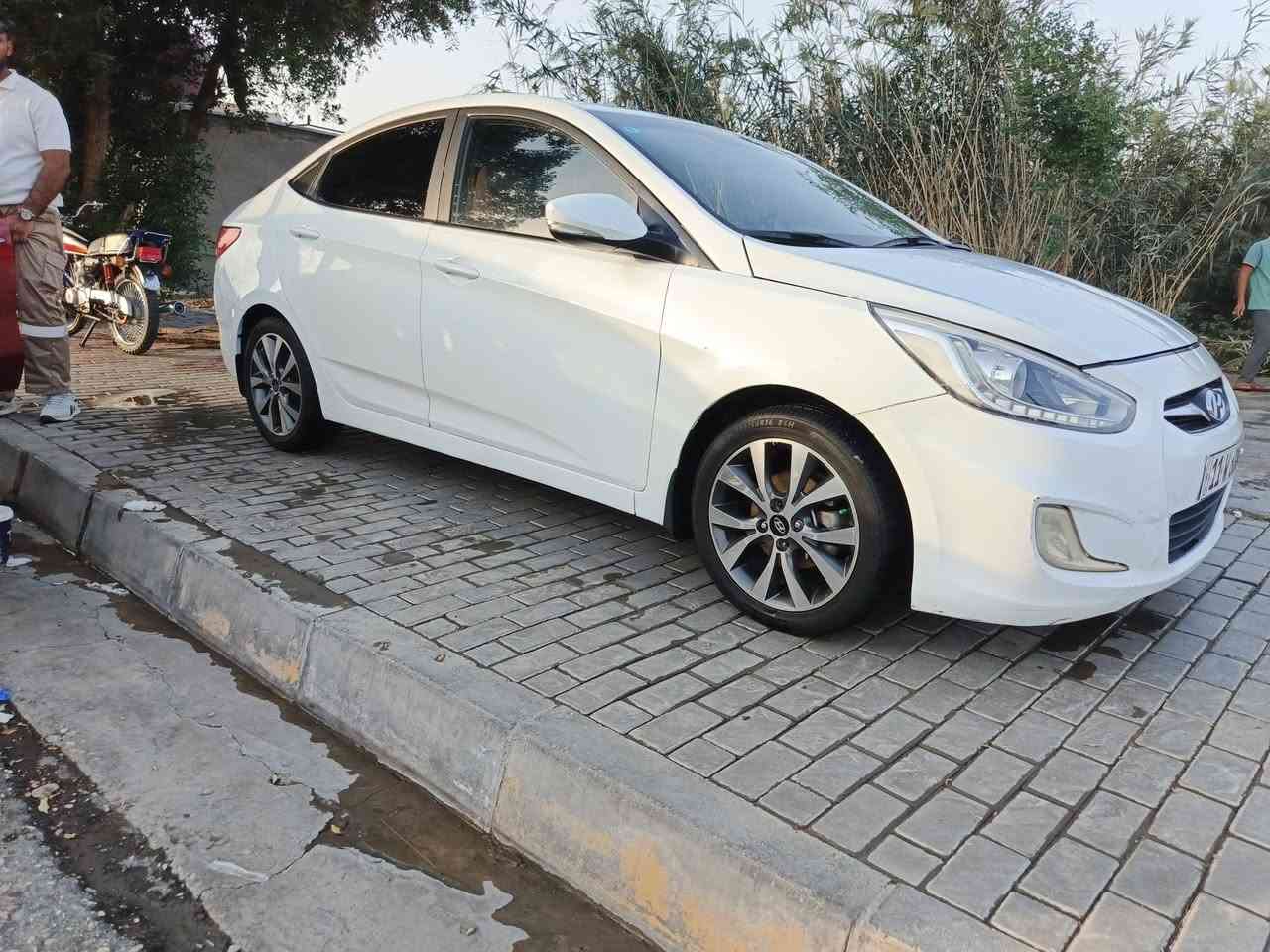 اكسنت ٢٠١٦ • فول مواصفات • رقم بغداد