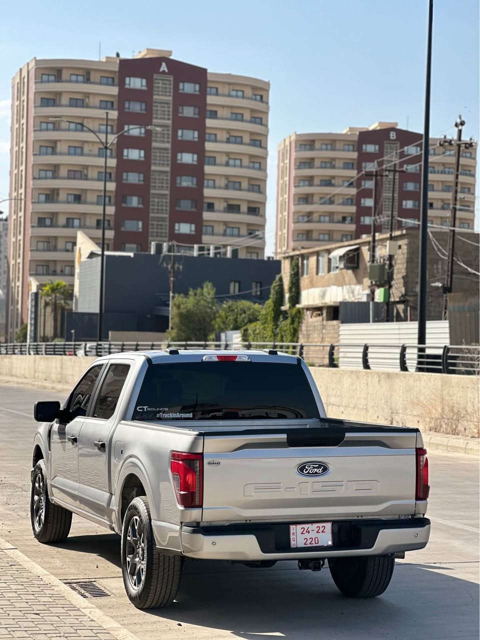 🔥 للبيع | Ford F-150 STX 2024 🔥
باب جهه سكن صبغ ودواخل شاصی بشرط
🚘 فورد F-150 STX موديل 2024

✅ محرك 2.7 لتر EcoBoost تيربو

✅ قوة 325 حصان

✅ جير أوتوماتيك 10 سرعات

✅ كابينة SuperCrew (أربع أبواب)

✅ شاشة 12 إنش

✅ Apple CarPlay & Android Auto

✅ كاميرا خلفية

✅ مصابيح LED

✅ نظام Cruise Control

✅ دفع خلفي (RWD)

📍 الممشى: 21miel

سيارة قوية، اقتصادية بالوقود، ومناسبة للاستخدام اليومي والسفر.

📞 للاستفسار ومعرفة السعر يرجى التواصل على الخاص أو

 الاتصال.***********
واتساب :: *********** 
رقم شاصی   1FTEW2Kp8rfa35390

سعر ٢٦٧$
مکان سلیمانیە السليمانية, العراق
