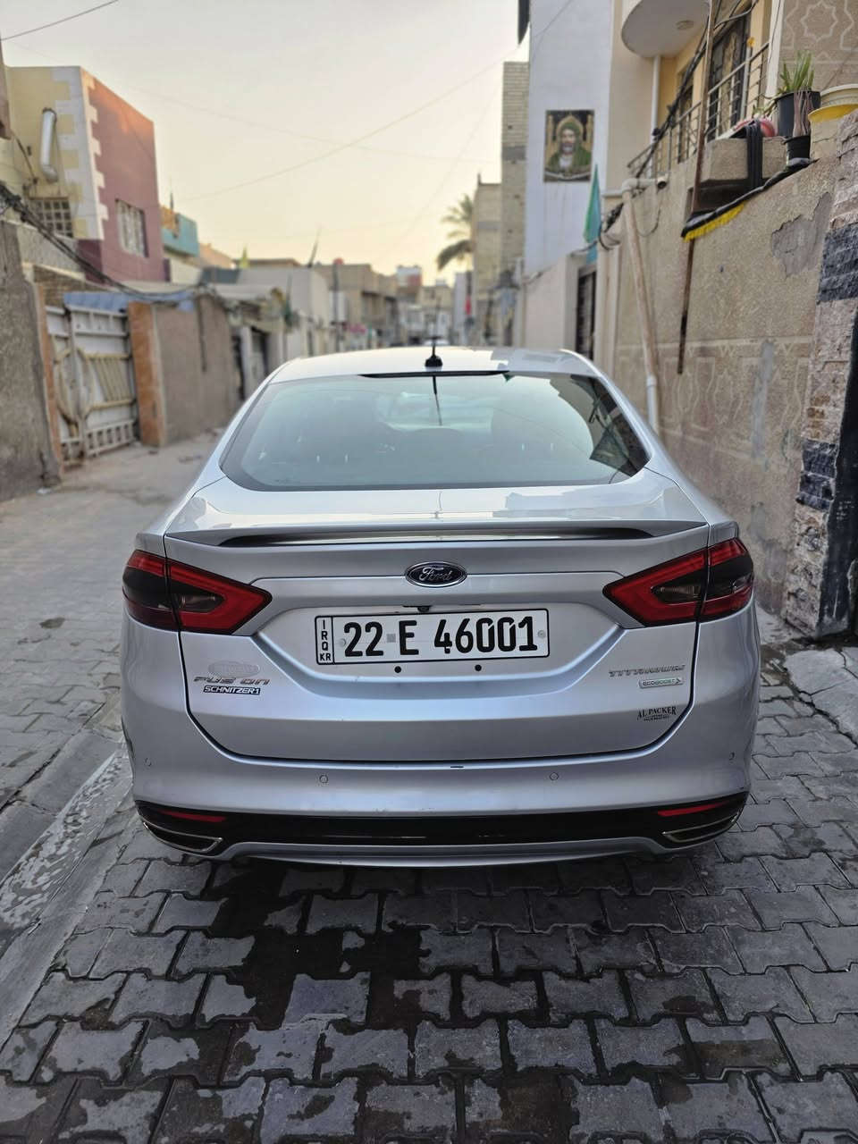 السلام عليكم فورد فيوجن للبيع موديل ١٦ سياره جاهزه مكان السياره بغداد الشعله السعر ٩٥ وبيها مجال الاتصال ***********
