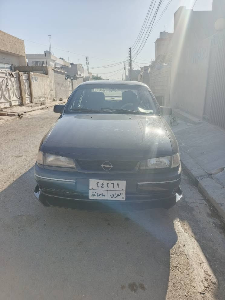 فیکترا مۆدیل 1992 
 سووبغ عامە بۆ جوانی سووباغ کراوە
بەناوی خۆمە 
سەنەوی ئەو مانگە بەسەر چووە
بە ناو کڕدن و مووس براوە بەشەرت تەقە و رەقە بەشەرت بەس ماشاءالله دەوێت 
سەیارکه کامل عەزل کرایە
سعرەکەش 37 مجالێکی کەم
شوین هەولیر 
واتساب *********** أربيل, العراق
