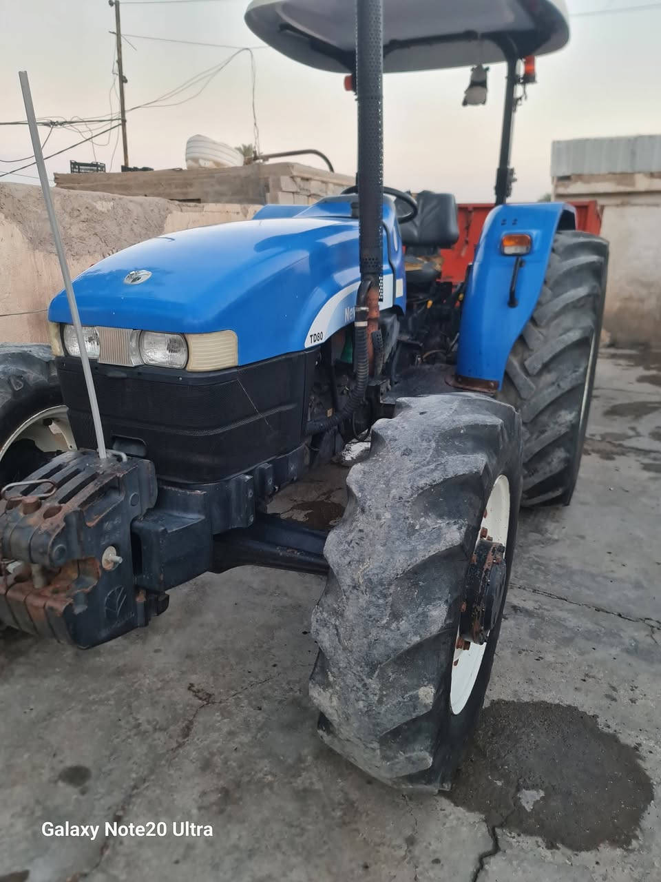 سلام عليكم مكينه نيهولند TD80مكينه جاهزه محرك كير اكسن مكفول مكينه عل فحص تايرات شركه الامامي شويه تعبان المكينه مامشتغله مال بيت تجي تفحص وتشوف النضافه بعينك موديلها،2012 مكانها بغداد ابو غريب *********** سعرها خاص وتددلل
