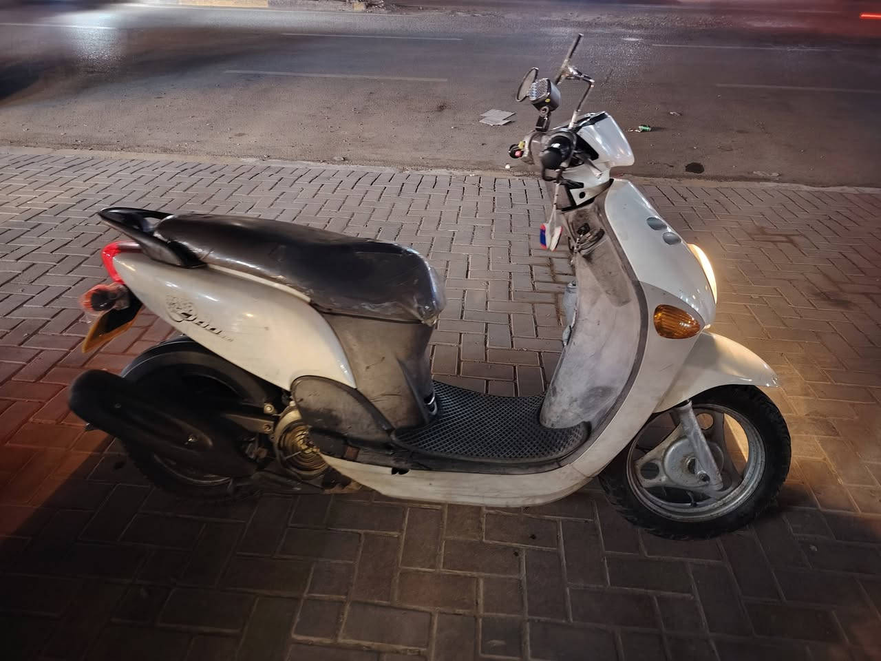 سلام عليكم فله 120 بلاديه
دراجه ختم واحد مكينه بل جيس
مبدل بيه سلف ومجمع امانت الله
مكاني بغداد الدوره
الرقم ***********
السعر850وبيه مجال حك الجيه

