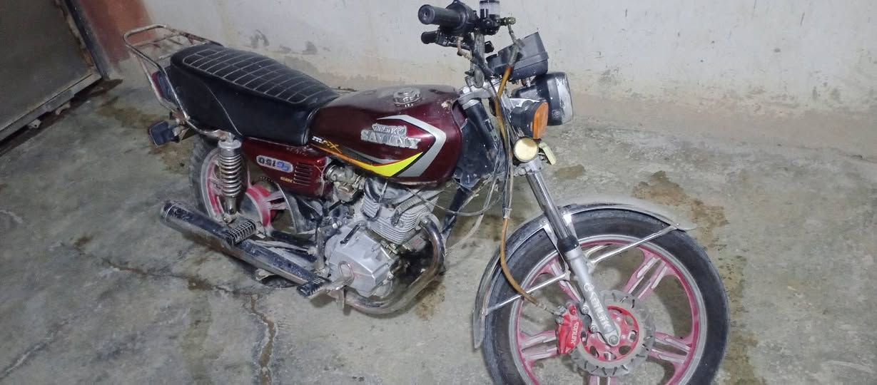 السلام عليكم من رخصت الادمن
دراجه موديل 22

تاير امامي جديد 

تاير خلفي نضيف

الدراجه نضيفه خير من الله 

عاوزها ساعه واير سرعه 

سعرها475وبيها مجال للطيبين 

متواجد خاص 

ورقمي ***********
