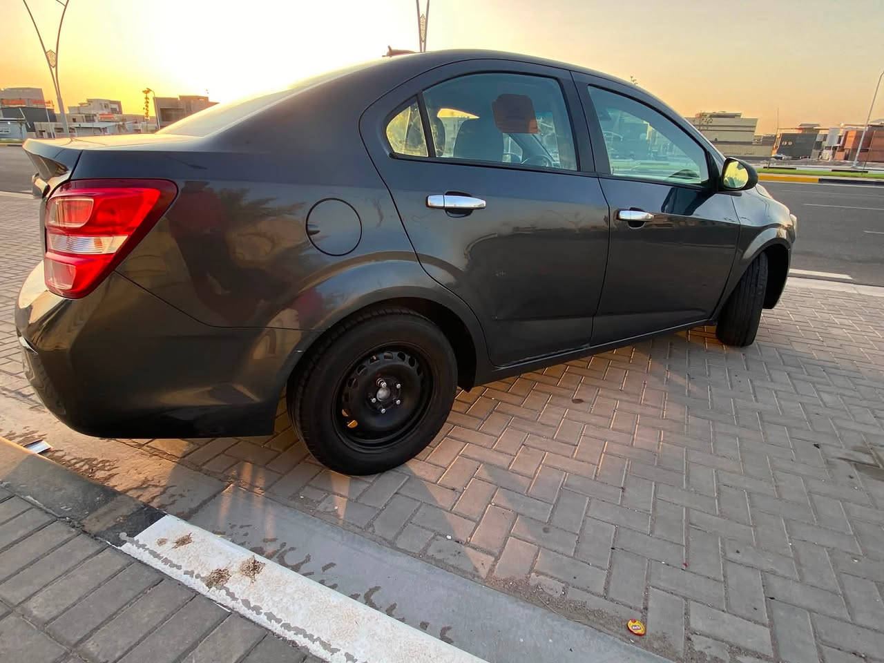 السلام عليكم 🙋🏻‍♂️شباب افيو سونيك موديل (2020) 

سياره وارد امريكي 🇺🇸

محرك 1400 تيربو 🚀🏎️

سياره جاهزه من كل شيء 

(تخم تاير🛞)✅ (محرك كير جديد)✅ (حداديه 85%)

السياره خير من الله إخوان رجاء ما عاجبه السعر يعبر المنشور وأن شاء الله يحصل أحسن منها

 سنوية تنتهي السبعة وعشرين

‏مكاني بصره القبلة  السعر <58> (***********)
