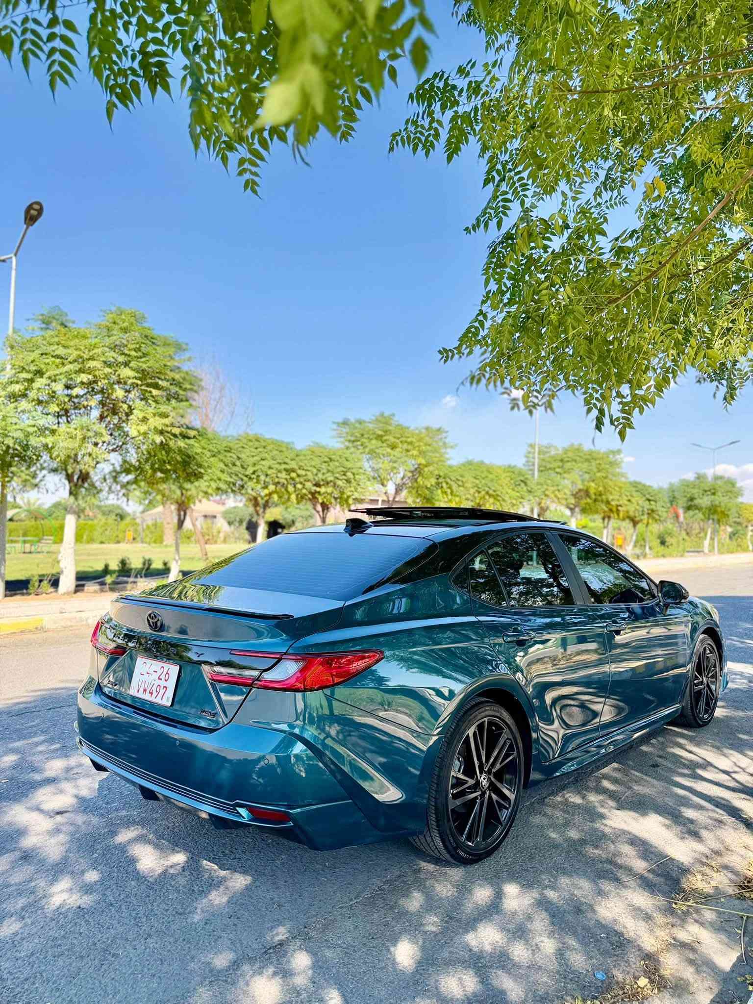 تويوتا كامري XSE موديل 2025🐎

• وارد أمريكي
• محرك 2.5 لتر هايبرد
• الممشى 6  ألف ميل
• اللون فيروزي مع سقف أسود
• داخلية جلد أسود
• مقاعد كهربائية مع تدفئة وتبريد
• جنوط 19 إنچ
• سقف بانوراما
• تدفئة دركسون
• شحن لاسلكي
• تشغيل عن بُعد
• شاشة كبيرة مع Apple CarPlay
• عدادات رقمية
• داتاشو Head-Up Display
• 5 كاميرات
• رادار أمامي وخلفي وجانبي
• حساسات أمامية وخلفية
• مثبت سرعة متكيف
• مساعد وتثبيت المسار
• أنظمة أمان وتصادم أمامية
• تبريد قطعتين
• بدون إيرباك
• جاملغ وباب امامي و شويه من الجاملغ الخلفي بدون دواخل بدون ايرباك
 مكان اربيل
***********
