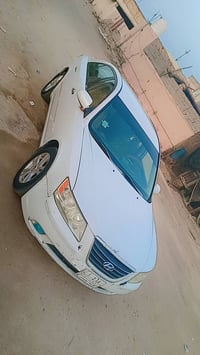 هيونداي سوناتا • سيارة