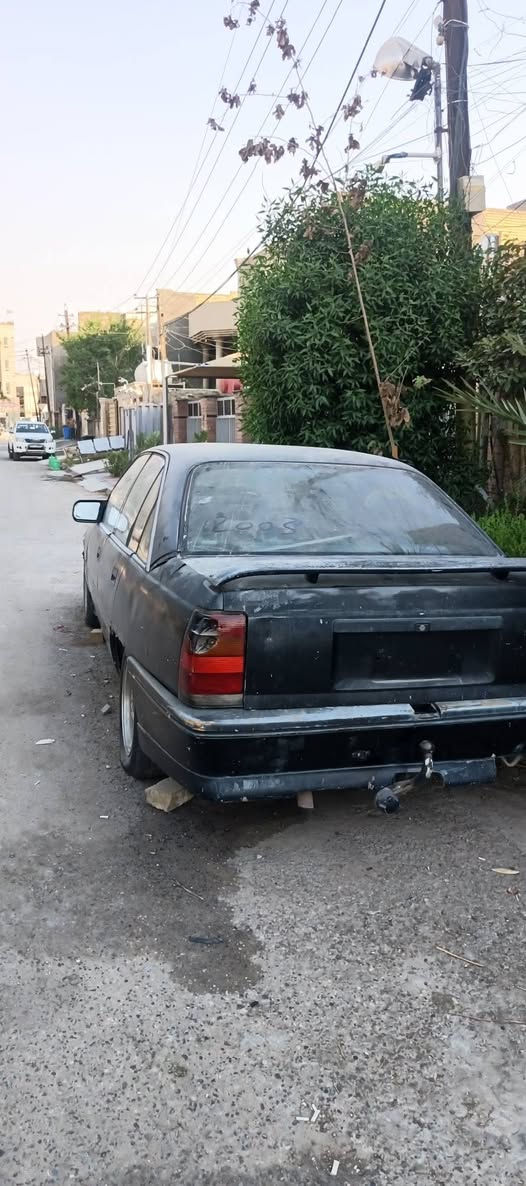 أوبل اوميكا للبيع
رياضي محرك 3000  vvt

بيها صوت بكن 

 تبريد بلادي 

تخم تاير ويل كب 
رقم بغداد ألماني
سعر 18 مكاني بغداد 

***********
