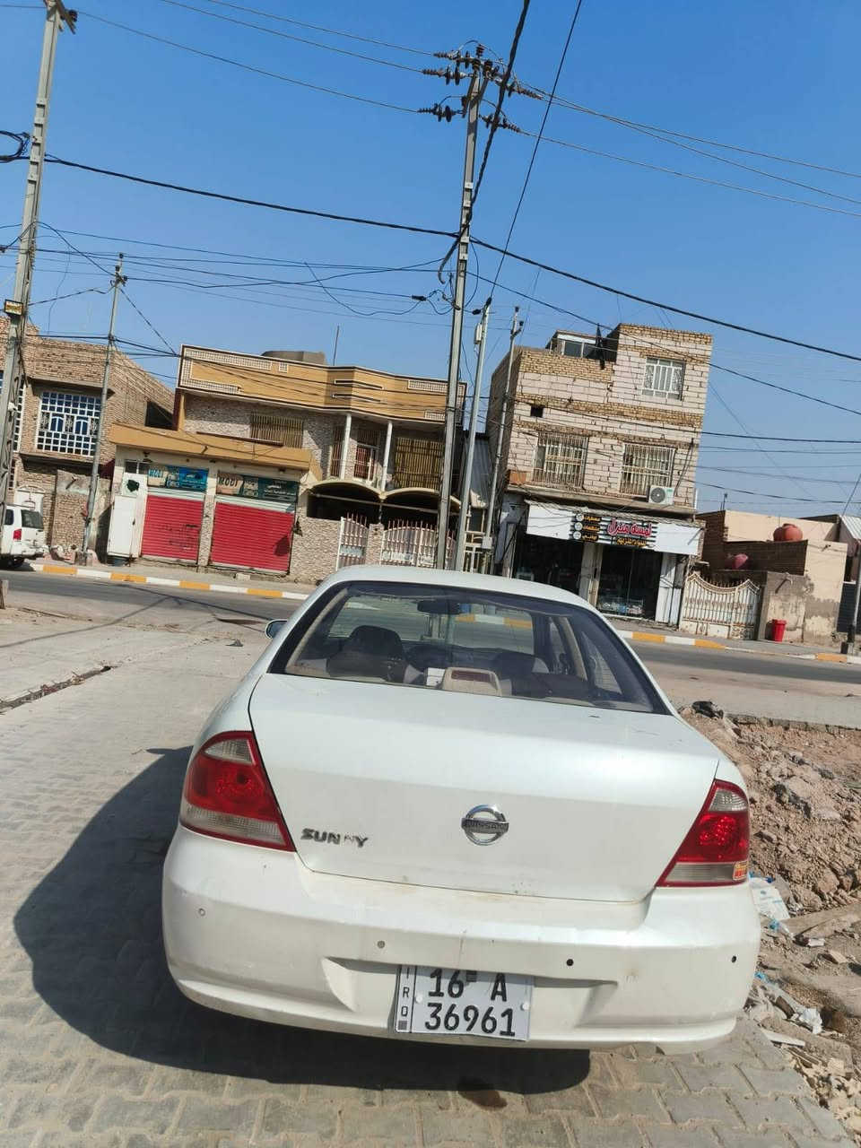سياره بدي كوري حادثه جاملغ وبنيدبدون إرباك  سعره 80وبيه مجال الشراي ***********
