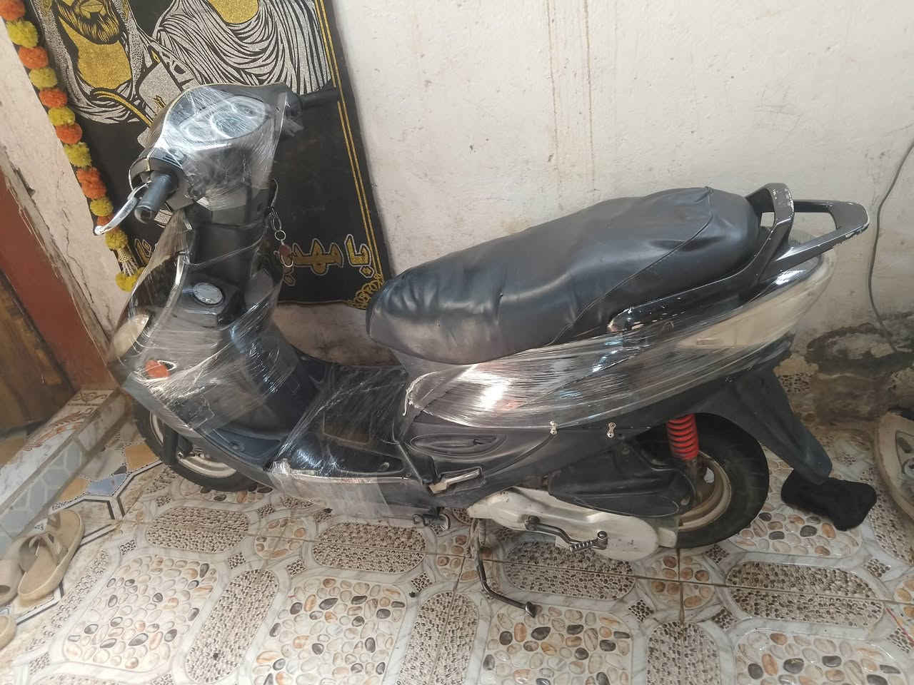 سلام عليكم جيفور للبيع دراجه خيرمن الله سلف هندرلايت بك لايت تايرات جدد مكينه ناعمه ماتنسمع شرط الشلعه ولمشي نقصه بس باتريه تعبان وين مايعجبك اطلع اتراي سعره 250 اوبيه مجال مكاني ناصريه مركز حي الزهرا يم المختسل شراي اتصل وخادمك ***********
