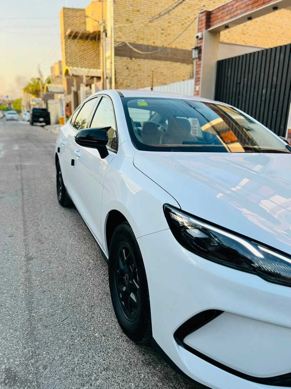 للبيع BYD Qin L DM-i موديل 2025 سيل فايف
🔥 للبيع سيارة BYD Qin L DM-i موديل 2025
كفاله عامه من الصبغ والتبديل والحالوب والبارد كفاله عامه حته من الرصعه وبيها سونار السياره مغلفه كشنات وكاعيات اصليه وكفرات مرايه وغلاف الكير السياره مصروف عليها هواي 

رقم اربيل دولي ب اسم شركه والرقم الاربيل يختلف عن الرقم العراقي فرق 12ورقه 

السعر(135)

للاستفسار (***********)

📍 الموقع: النجف الأشرف

📅 الموديل: 2025

🛣️ الحالة: ماشيه 2ع الشحن و4ع المحرك
المجموع (6)

🎨 اللون: أبيض

🤍 الداخلية: جلد أبيض/بيج مع أسود

⚡ المنظومة: هايبرد Plug-in Hybrid

⛽ المحرك: 1.5 لتر + محرك كهربائي

⚙️ القير: أوتوماتيك E-CVT

🪑 5 مقاعد

📺 شاشة وسطية كبيرة + شاشة عدادات رقمية

💺 مقاعد جلدية

🔑 دخول وتشغيل ذكي

السعر(135)

للاستفسار(***********)
