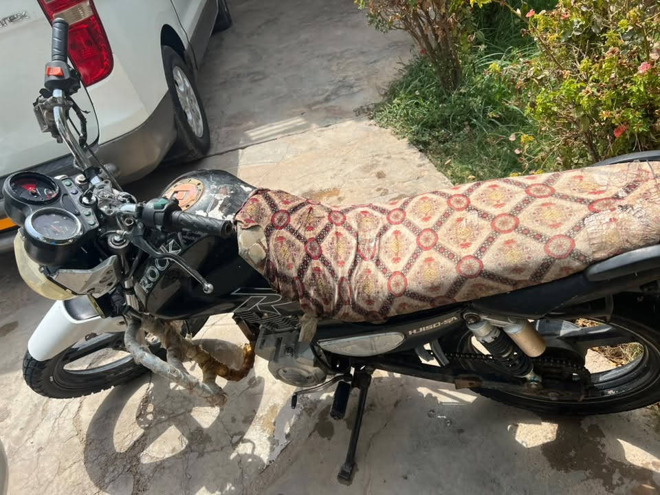 سلام عليكم موطور 
البيع السعر ٣٦٠ وبي  مجال الطيبين 
الاستفسار انتصل ***********
