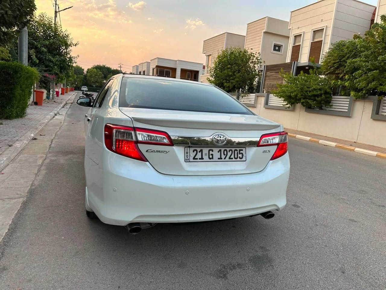 السلام عليكم 
#للبيع_او_مراوس_شمالي_فقط
كامري 2012 خليجي
فول مواصفات GLX
اعلى فئة بالكامري 
فتحة 
كشنات كهرباء
تحكمات ستيرن جهتين
مثبت سرعة 
ويل كب
محرك 2.500
حساسات خلفية 
أساير بل مري
كشافات امامية
كشنات مخمل 
يدات نيكل
رقم سليمانية دولي
شاشة كبيره 
كأمره 
كشنات تدفئة تبريد 
مودات قياده 
ECO
SPORT 
منظومة غاز بيها 

⚙️ سونار مرفق …………….……………………………………

📍مكان السيارة ديالى خانقين

☎️ ***********

🟩 سعرها سوي تعليق وتصلك رسالة 💌
