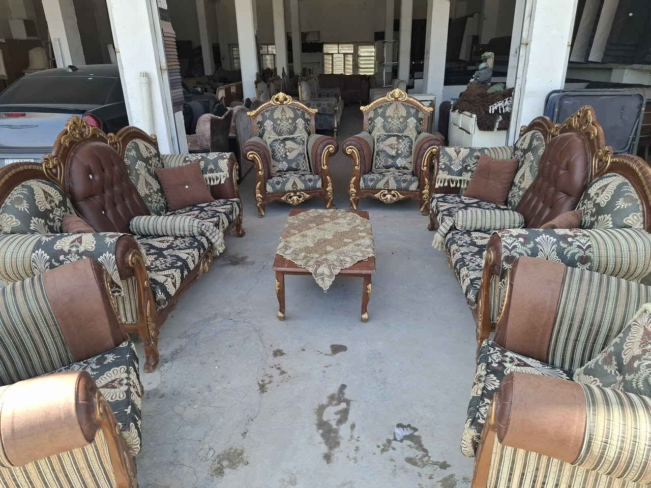 تخم ملكي زان باله تركي نظيف جدا جدا 10 نفر كلش امرتب اسفنج مضغوط كل ضرر مابيه وخشب قوي كلش   بابل الحله الحمزة الغربي   ويوجود توصيل♥️
***********

