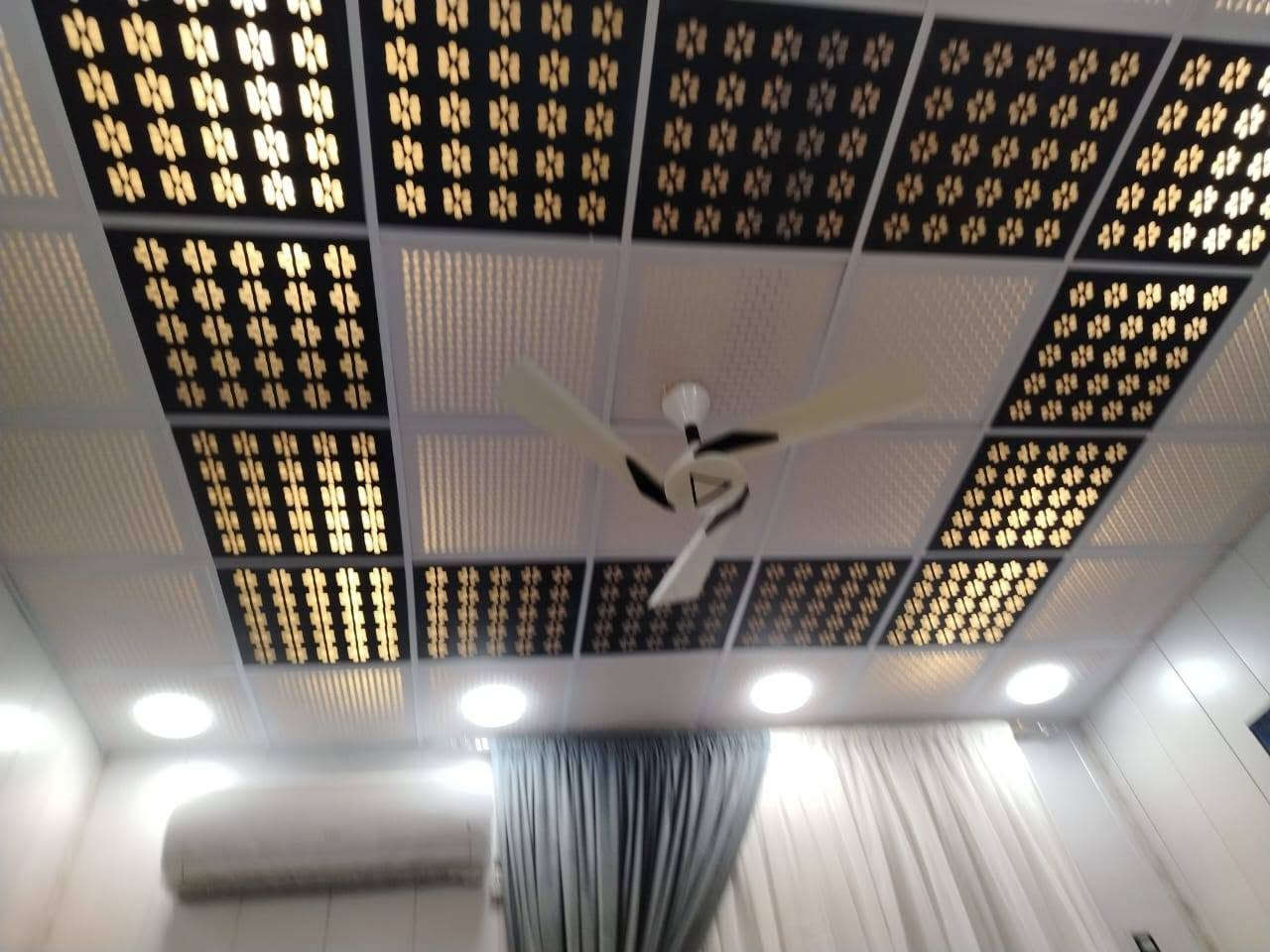 خلفه سقوف ثانويه
متفرغ حاليا بغداد 
***********
