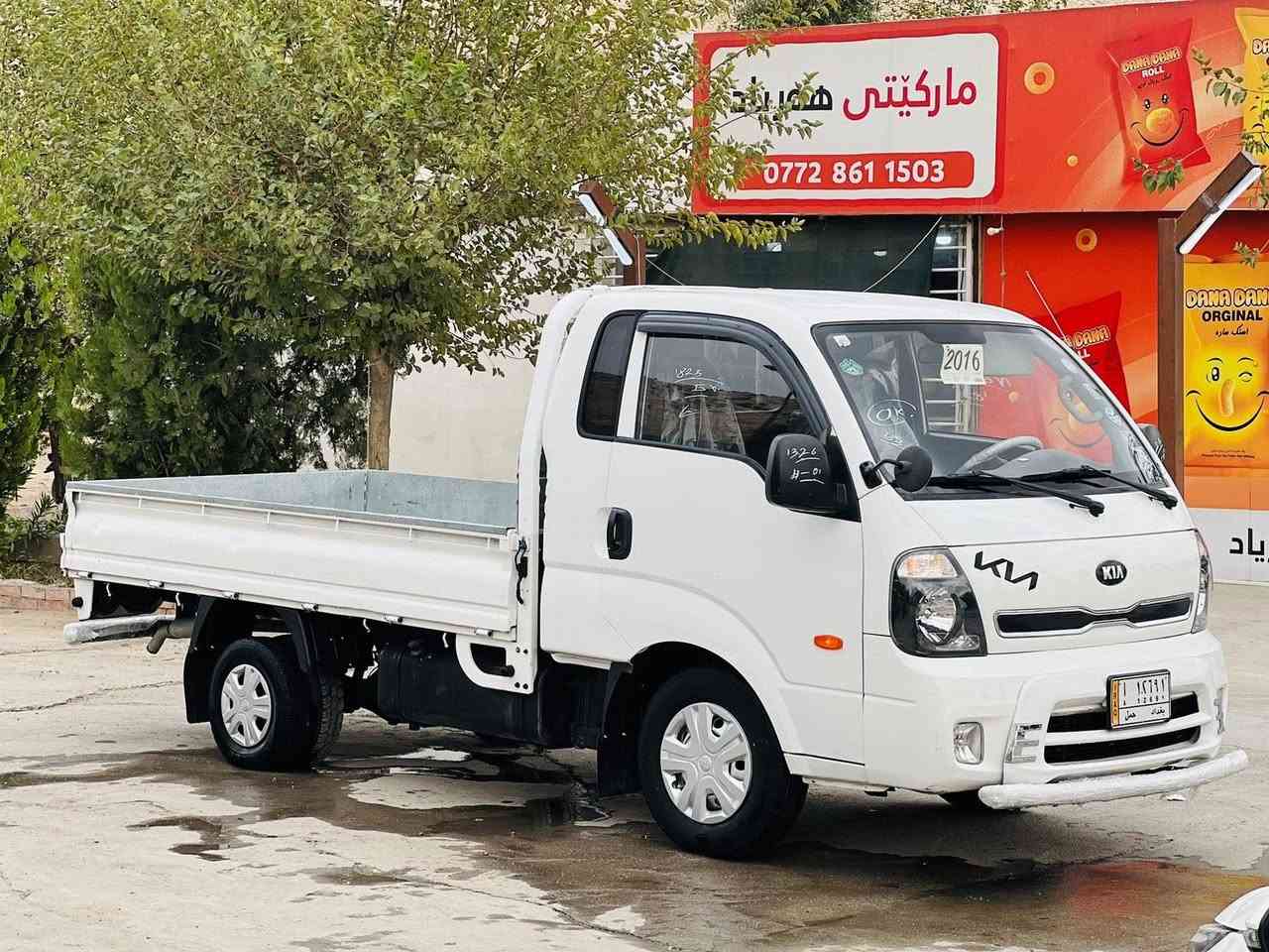 کیای 3000ی سۆپەری مەکینە ڕەش
مۆدیل بیلاد 2016
گێڕ و مەکینە و ئەکسل و شانسی بەشەرت 
سەیارەکە نمونە لە جوانی نوموونە لە خاوێنی
سەیارەکە پێش و پشت کەپس 
قەمەرە و بۆدی بێ خایس و بێ ڕزیوی نمونە 
سەیارەکە قەپات مواسەفات کوشن هیتەر/ئاوێنە هیتەر/ئاوێنە کارەبا/سوکان گەرم/ئاوێنەی ئەخەوێت/ تراکشن ئیش ئەکات
سەاارەکە کۆدی بۆ کراوە  
سەیارەکە تابڵێی خاوێن 
بۆزانینی نرخ پەیوەندیبکەن/ژ.م/***********/***********واتسئاپ و ڤایبەری لە سەرە
ناونیشان//تەکیە السليمانية, العراق

نص مكتوب في الصور:
- *********** ***********