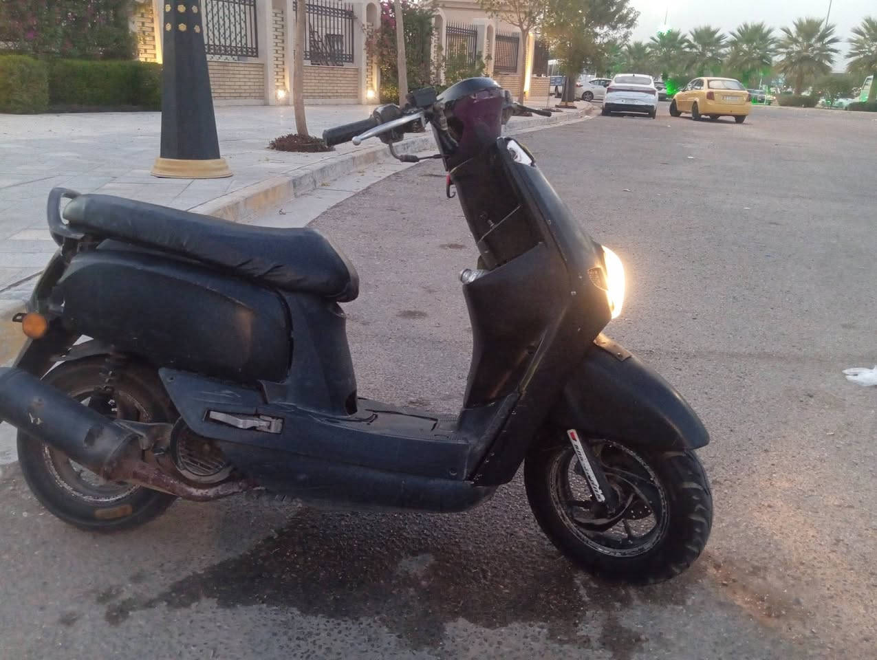 للبيع 200
