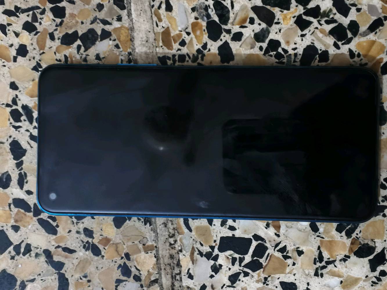 السلام عليكم متوفر انفنكس نوت8i جهاز نضيف وشغال ومرتب سعره90 وبيه مجال مكاني نهاية حي أور ورقمي***********