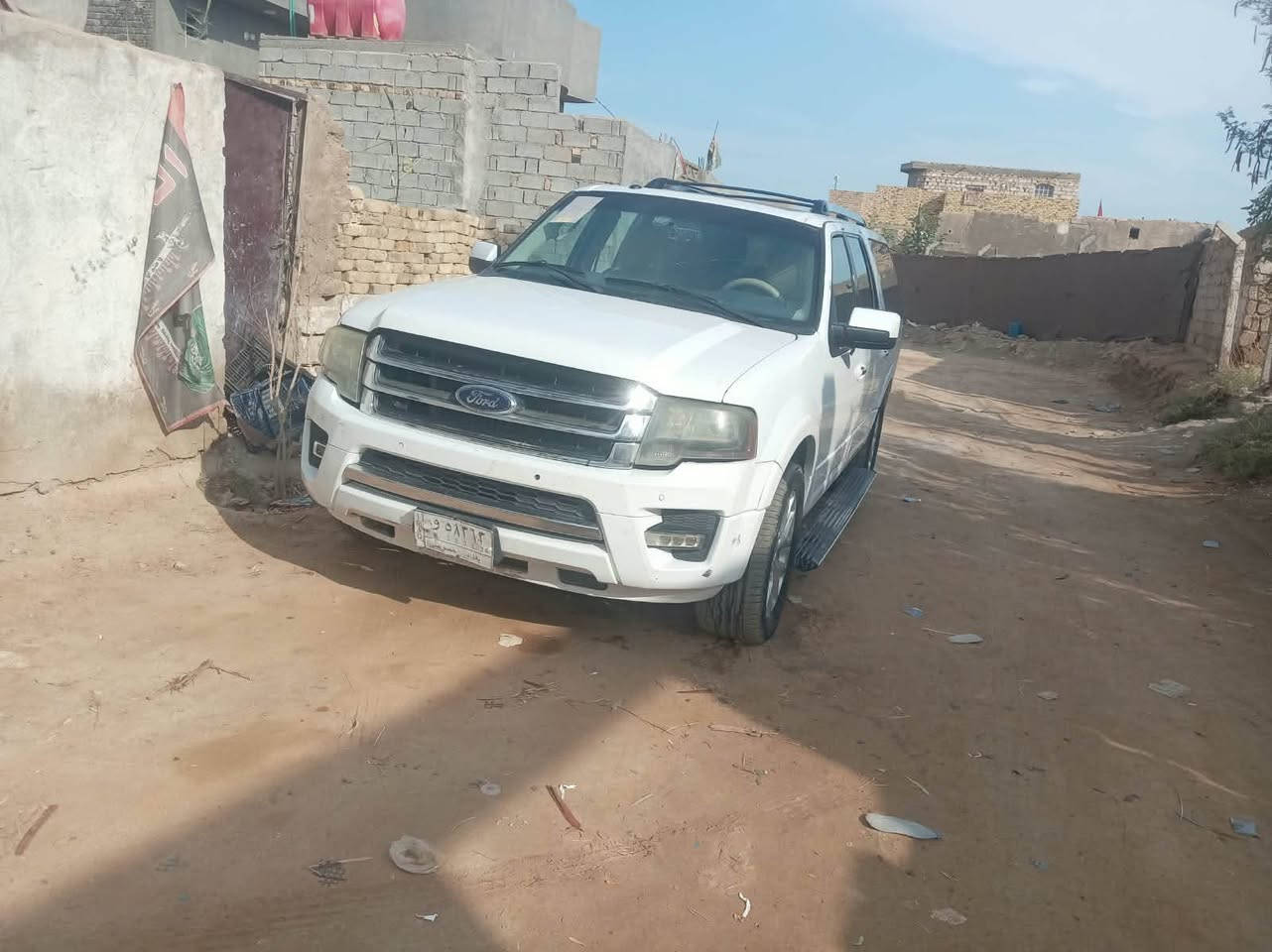 اكسبديشن • ٢٠١٥ • ٨ سلندر
