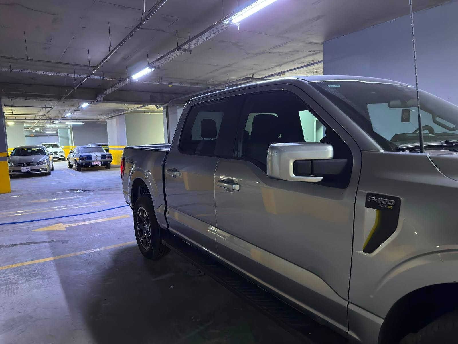 F150 STX • ٢٠٢٤ • حادث أمامي