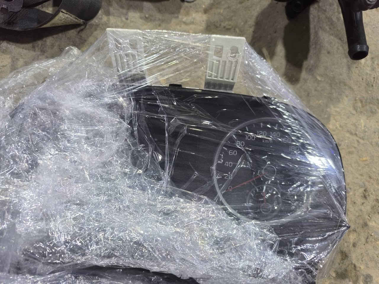 غراض k5 حاوية نظافة ١٠٠٪
_حداديه امامي 
مشط ستيرن نظافة ١٠٠٪
                                                                                  ABS
تحكمات الكير 
دكتات تبريد مع البصمه 
ساعه كيجات 
حزام امان ٢
دركة ستيرن مع جهاز ستيرن 
دواسة سايد بريك 
فلينه جنطه 

 ‏استعمل هذا الرابط للانضمام إلى مجموعتي في واتساب: https://chat.whatsapp.com/BQ6MYItfGBU8UvtS19G8Ay?s=sh&p=a&mlu=4

توصيل جميع المحافظات 

***********  اتصال 
*********** واتساب

