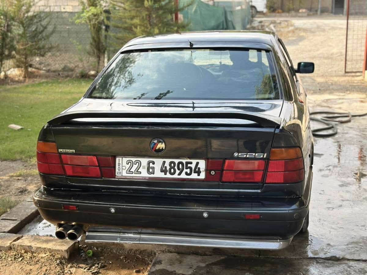 سڵاوی خوا لە هەمو لایەک
BMW 525i کەپس دیجیتاڵ

ناو فۆڕمیکا 

چوارجام کارەبا

ئاوێنە کارەبای

گێڕ ئۆتۆماتیک

کامل سپۆڕت ئێم

چوارتایەی تازە

تەبریت ساردوو گەرم

لەسەر ساغی سبوخ کراوە 

نوک بۆ نوک لێدراوی نیەو شوختی نیە

سەنەوی تا 2029 تازەیە

کامل مەسرەف کراوە 

لایت ئەڵقە سپی

72 گەڵاو معامەلە

5 گەڵا غەرامەی تیایە دوای مەعامەلە بۆتەگەڕێنمەوە

شوێن چەمچەماڵ 

بۆمعامەلە تەلەفون بکەن 

*********** 

***********

چات بۆ ئەم فەیز بووکە بکەن زە نگەنە
