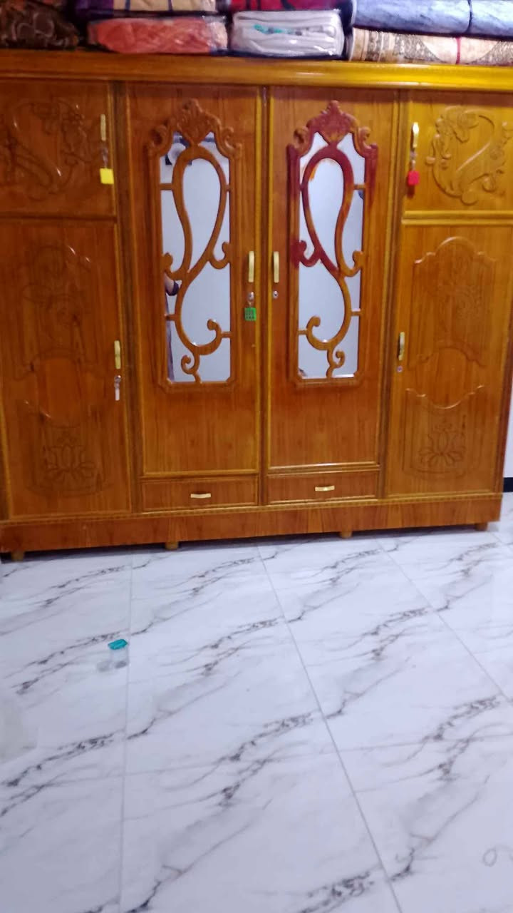 البيع  ثلاجه اخت الجديد 12 قدم متر ونص طول نوعيه تركي مستخدم 3 اشهر  سعر 250+  كنتور 4 بيبان  صاج تفصال  مبطن  مو عادي نضيف جدأ وقوي  مو سوكاوي  سعر 350   العنوان بصرة تأ ميم  هاتف*********** البصرة, العراق
