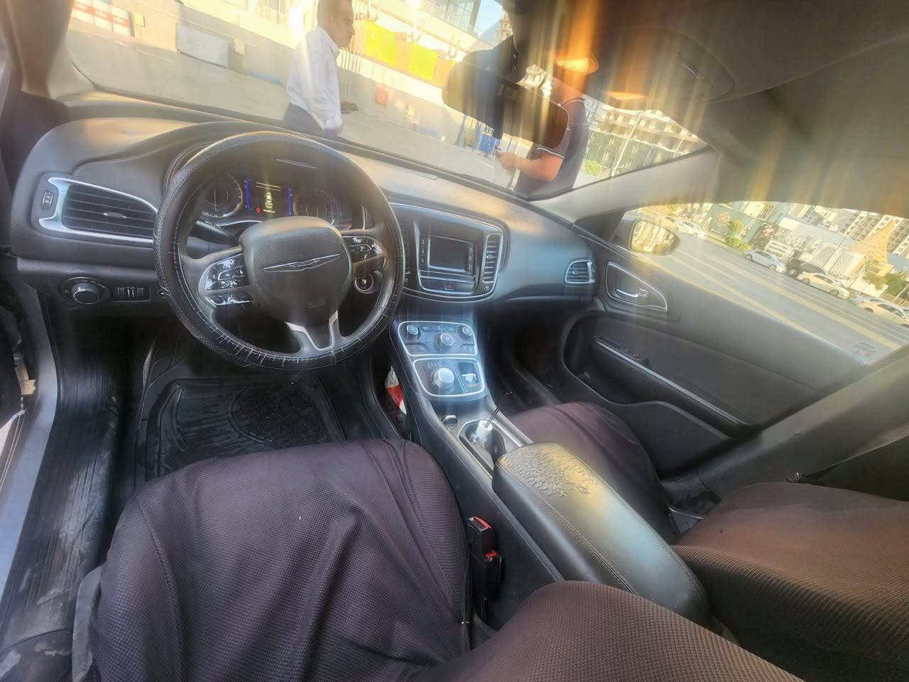 سيارة c200 موديل 2016 
المكان:دهوك 
*********** للأسفسار دهوك, العراق

