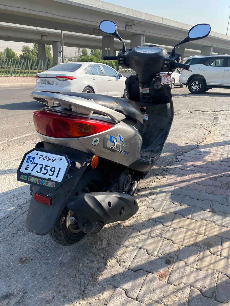 دراجه بريز ببغاء رمبه دراجه بالكارتون كفاله من التاير للتاير اخذها افحصها وين متريد دهن درتلها موتل اول منزلتها من الرمبه لونها رصاصي دراجه ارجع واكول كفاله ومراياته موجوده 
مكاني الحريه 
 *********** متواجد واتساب وعل رصيد اتصال 
ابيعلك من باب البيت  
 

سعرهه 1325 وبيها مجال قليل حك الجيه ❤️
