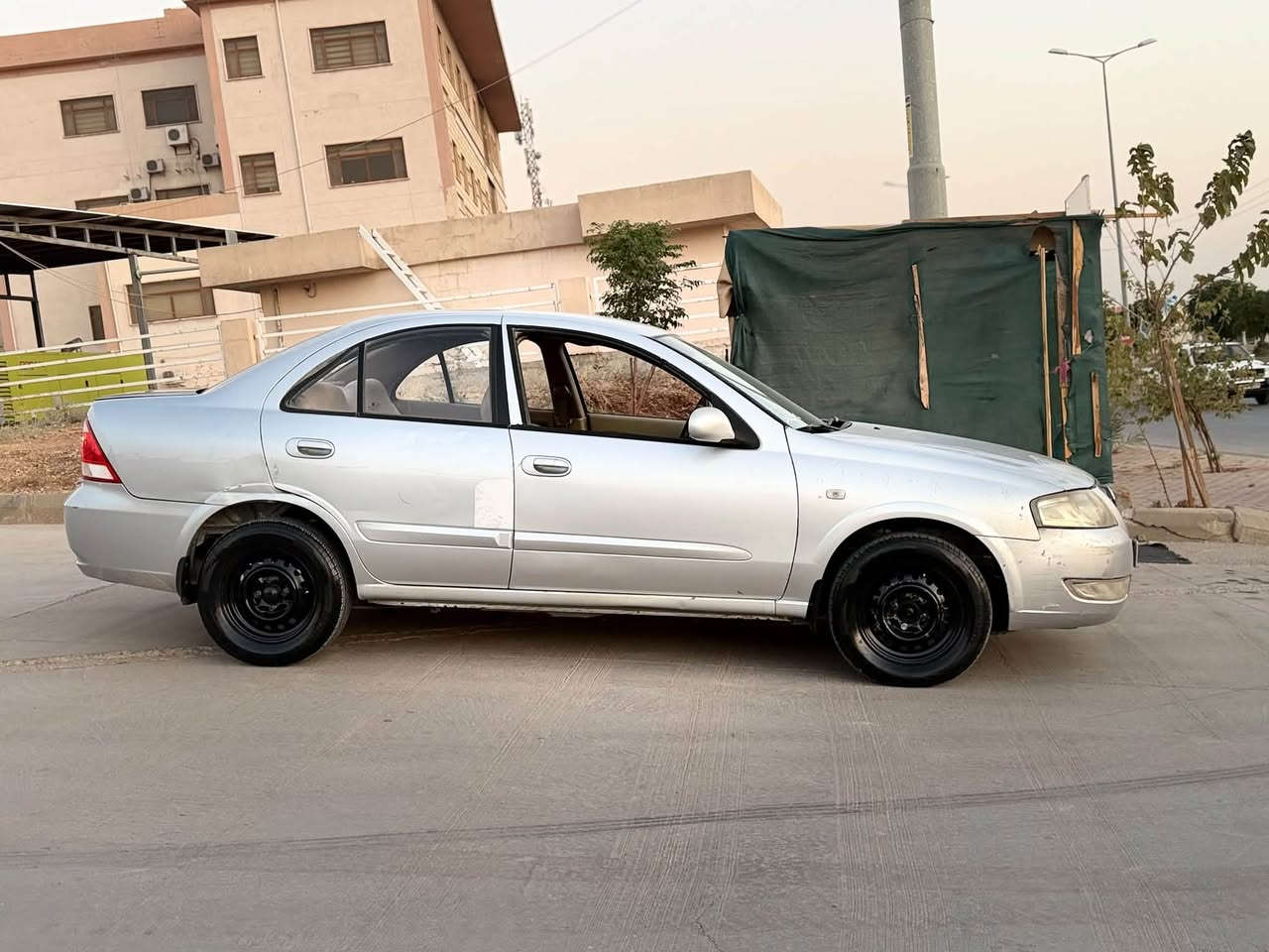 صني • ٢٠١١ • جير عادي