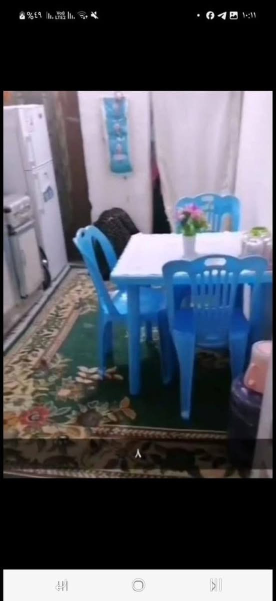 بيع مستعجل بيت ع كد الحال للوضعهم تعبان
دار للبيع مساحه50متر
ك مكان مكانه مرتب وسكني
في كربلاء الحر منطقة سواده قريب مدرسة الحسام 
نوع العقار سند 25 قرار محكمه المكاتبه ويا ابو الكاع الاصلي
 السعر 18وبي مجال
 بناء بلوك سكفه سندويش بي رباط 
يحتوي على غرفه واستقبال وحمام داخل الغرفه +مطبخ بلوجه جبير +منور على داير الغرفه
+ طارمه زغيرة +صحيات خارجيه  يرهم حتى لو  مراوس بقطعه.
أرجو التواصل واتساب سيتم تحويلك هنالك لراعي الملك مباشر
***********
