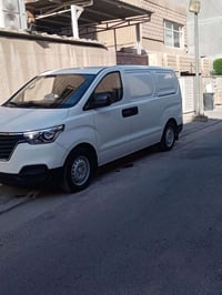 ستاريكس فان 2020 للبيع رقم بغداد حمل  ماشية 146 كير ومكينة ممتاز جدا  ...