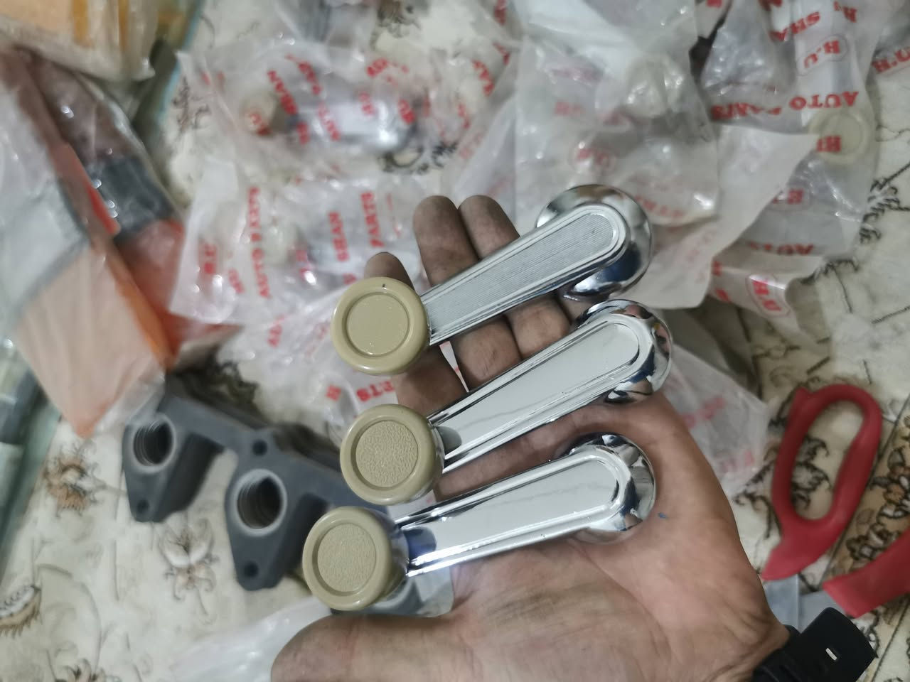 سلام عليكم أخوان يدة جام ستيل حديد  بيلادية شركة موجود اي شي تحتاج خابر على واتسب ***********
