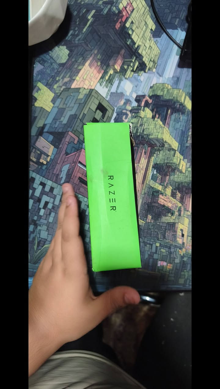 سلام عليكم توفر ماوسات من شركة ريزر و لوجتك ب أربعة أنواع 

نوع الاول  razer deathadder 6400 dpi السرع

نوع الثاني razer lancehead يجي rgb و لون الماوس ابيض و يجي بسرعه 16000dpu

نوع الثالث Logitech pro يجي بي RGB 

نوع رابع Logitech g502 يجي بي RGB و يجي بسرعة 7200 dpi 

هذني الماوسات للبيع و سعره الوحده 25 الف و متوفر التوصيل للتواصل ***********
