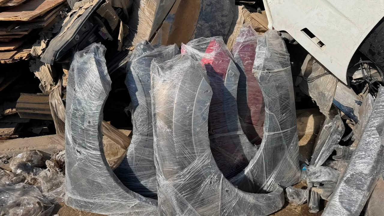 يا الله السلام عليكم
تم بعون الله وصول حاويه ادوات تفصيخ مهافي لمحلات بغداد 

بأدارة : ثائر العقابي

العنوان 📍: بغداد مدينة الصدر قطاع واحد تقاطع الداخل قرب حمام المدينة 

الهاتف : *********** 

           : ***********
