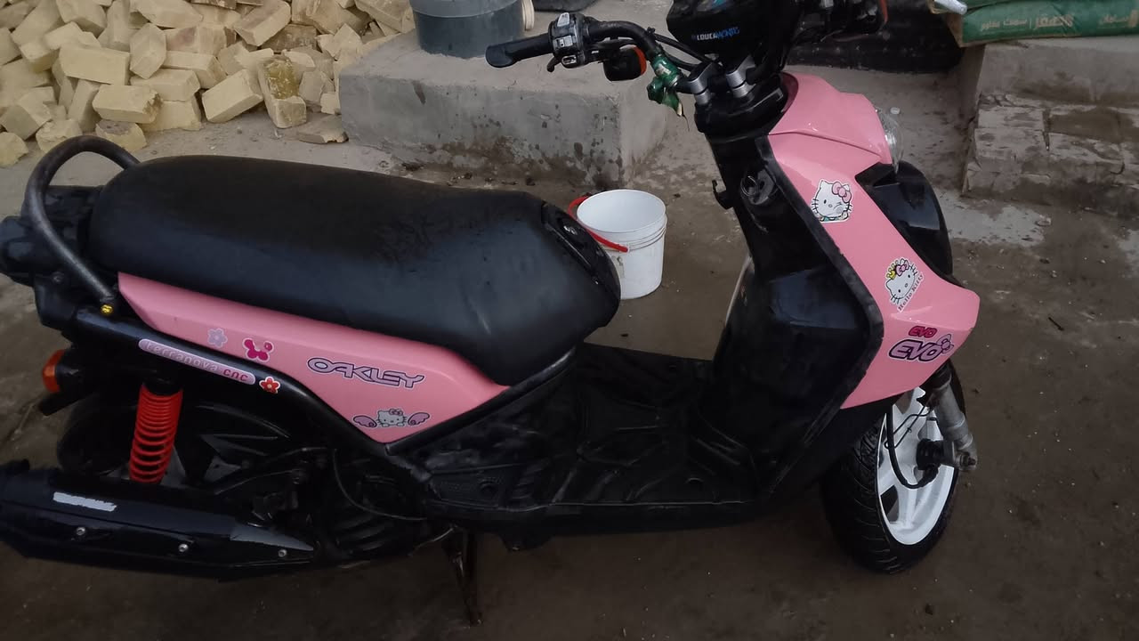 السلام عليكم دراجه سكنس جبلي للبيع السعر 800 قفل
الرقم/***********
 الدراجه بس المكينه مفتوحه امبدلين لاستيك ولف 
المكان بابل سياحي

