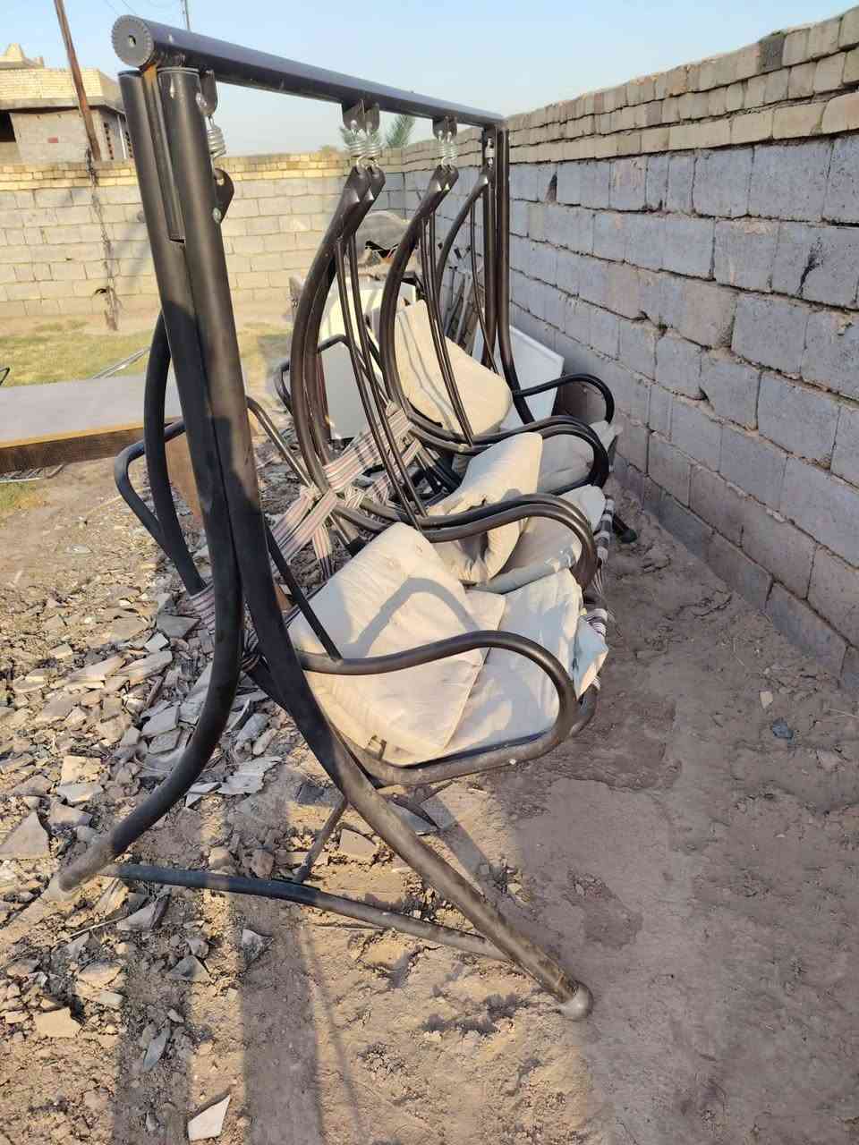 السلام عليكم مرجوحه سعرها 175 وبيها مجال سيديه ***********
