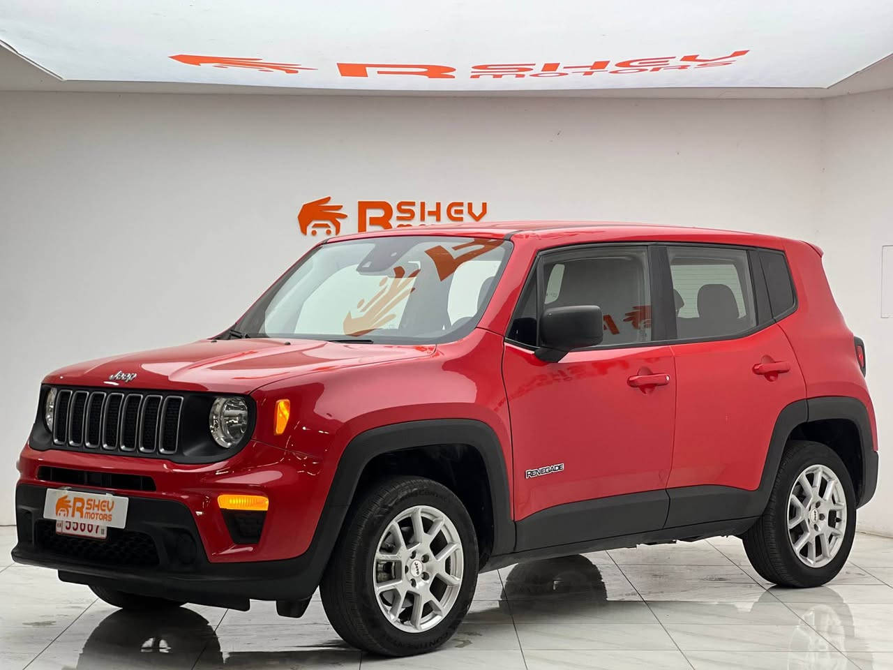 Jeep Renegade 2023
جيب رينيجيد ٢٠٢٣
 سیارة مرقم دهوک جاهزة

مكينة ٤سلندر حجم ٢.٤لتر تنفس طبيعي و المرغوب
ماشية 38,000 ميل

ضرر السيارة جاملغ امامي و باب سایق صبغ بدون دواخل ايرباك تکمة سستم شركة
السيارة رقم دهوك تحويل و وكالة شرط

السيارة كلش حلوة و نظيفة 
رقم الشاصي مع الصور

مكفولة من كير و محرك و كهربائيات

و ب سعر(123$) ورقة و بيها مجال

مكان السيارة

دهوك -معرض ارشف R-Shev
رقم51 من معارض التيرمينال 

***********
*********** دهوك, العراق

