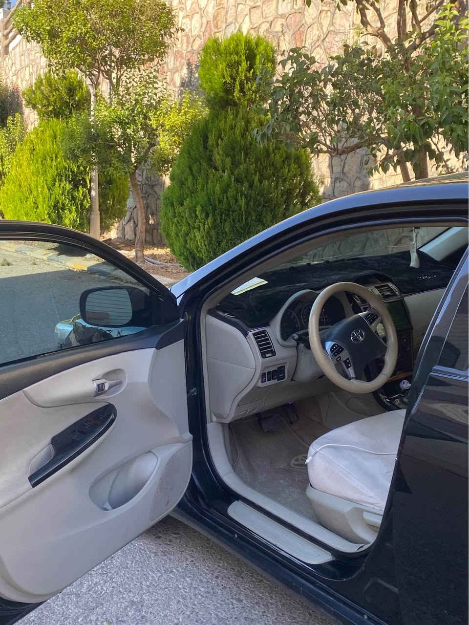 بيكاشؤ مؤديل ٢٠١٣گيرمه كينه به شه رت 1.6سه نوي نوئ
٣پارچي سبوخه نرخي ١٠٣ $بؤ زانيري زيتر *********** أربيل, العراق
