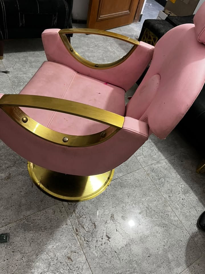 للبيع ناصريه الاتصال ع رقم
‭***********‬
