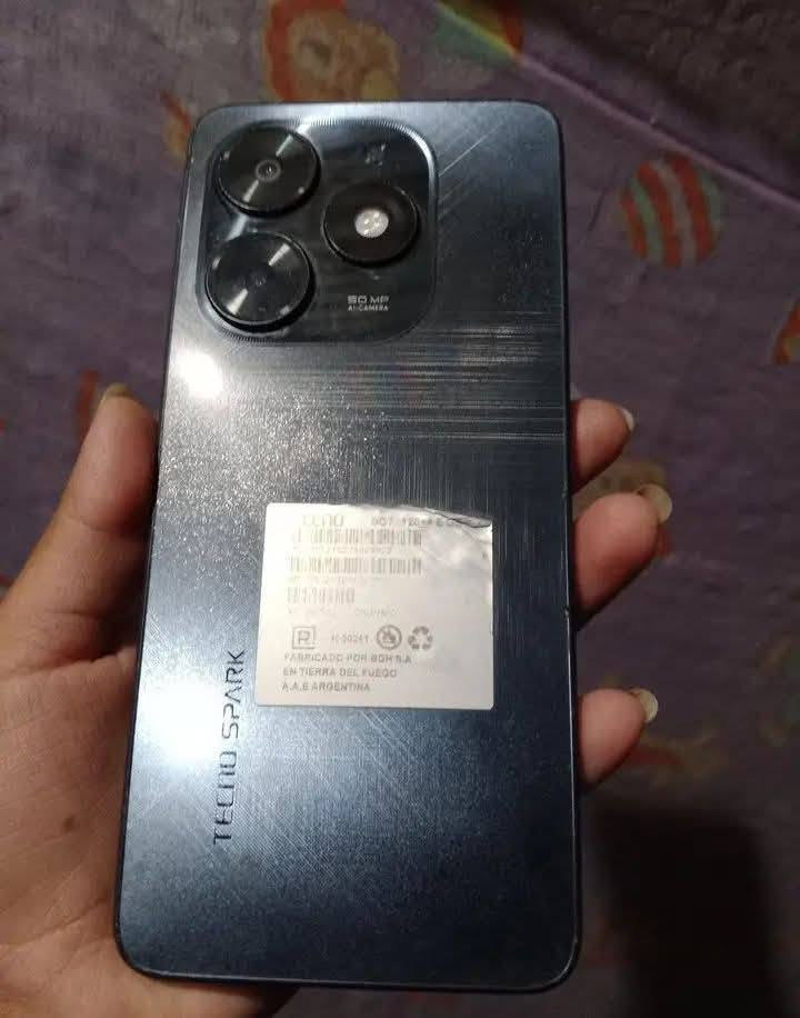 للبيع جهاز TECNO SPARK 20C
ذاكرة 256 والبطارية 5000 جديد غراضة كاملة تاخذه على الفحص بسعر 120 الف مكاني الحرية رقمي ***********
