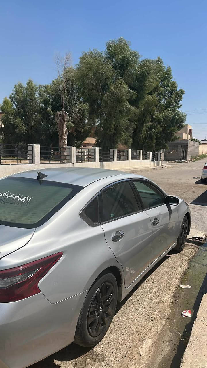 نيسان التيما 2018 S للبيع
گير محرك تبريد شرط محرك گير ممفتوح
سيارة جاهز مكمل بدون نواقص  بدون مصرف
كوبون بي
فقط بونيد  مبدل بيلاد بدون دواخل بدون ايرباك
تايرات جديد صدر جديد كل جسمة بشرط
شرط تحويل و وكالة بسمي
سعر 115  و بي مجال قليل
رقمي ***********
*********** ديبيس, كركوك
