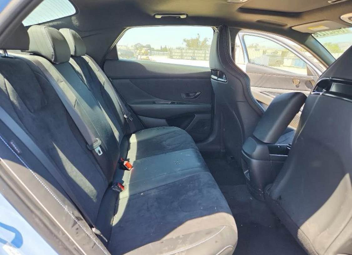 فروتنا له ز
2026 HYUNDAI ELANTRA N
BASE
امريكا بو دهوكي 
7000mi
واتيس ئاب👇
*********** دهوك, العراق

نص مكتوب في الصور:
- 644***********15